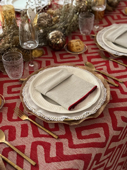 'Cassis' Tablecloth