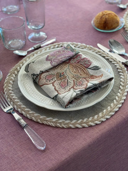 'Kairo Dark Mauve' Tablecloth