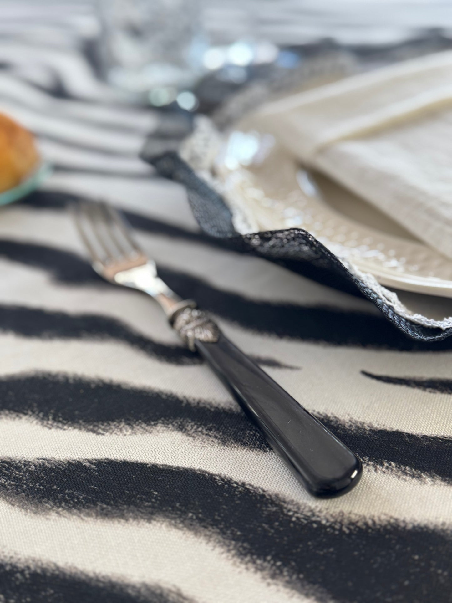 'Black and White' Tablecloth