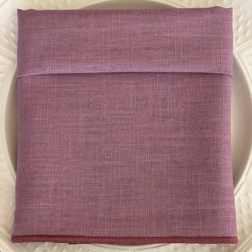 'Pink Linen' Napkin with Scalloped Edge